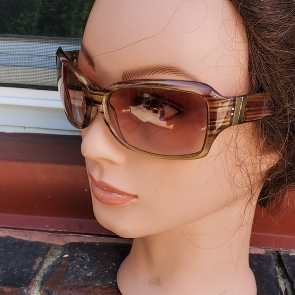 Revlon‎ vintage sunglasses - Picture 4 of 11